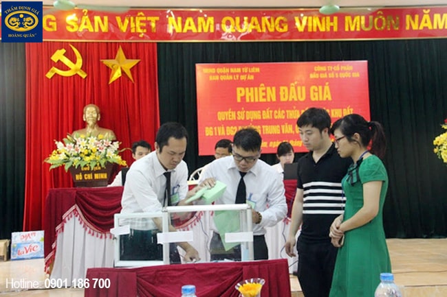 thẩm định giá đất làm cơ sở đấu giá quyền sử dụng đất, đấu giá đất nông nghiệp, định giá đất ở